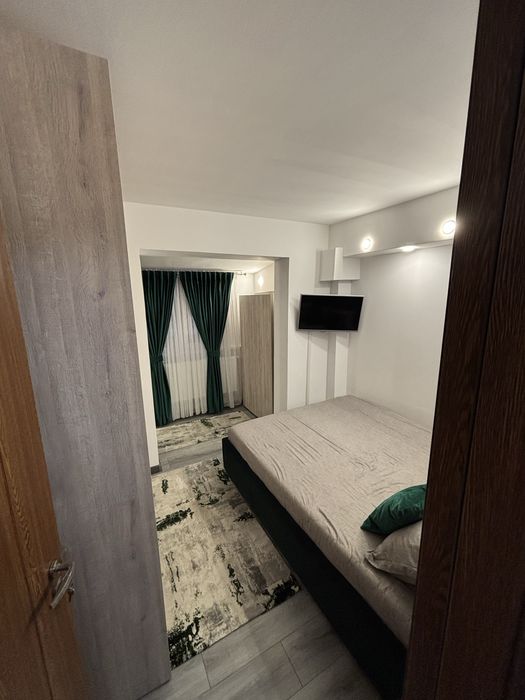 Apartament 2 camere Rovine - renovat, mobilat/utilat, centrala, 50mp