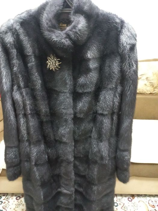 Продам шубу норковую