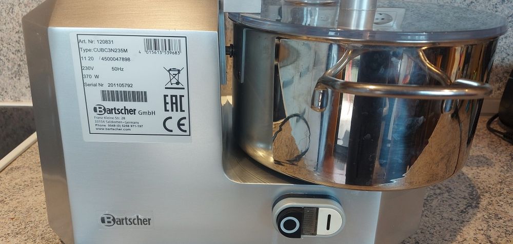Професионален кутър (cutter) за ядки и зеленчуци гр. София Изгрев • OLX.bg