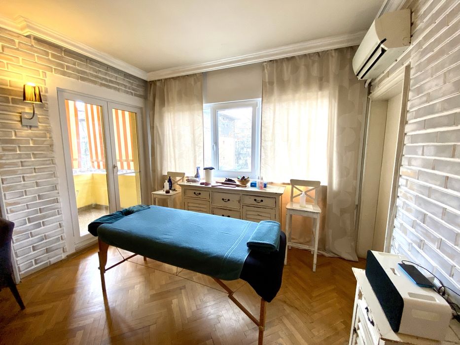 Промоция: масаж на лице 60 лв