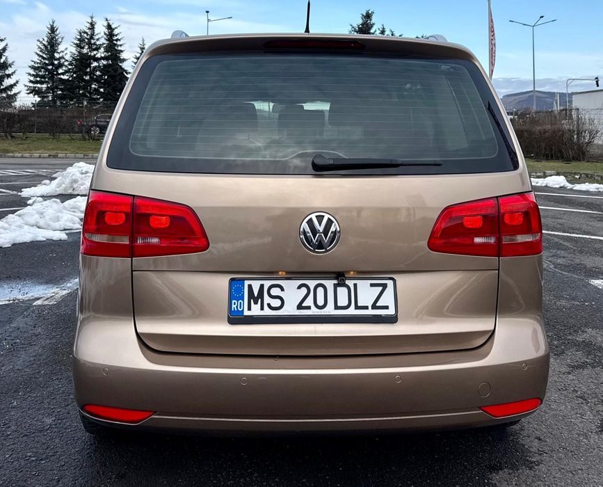 Volkswagen Touran 2011 1.6 TDi 5 locuri Euro5