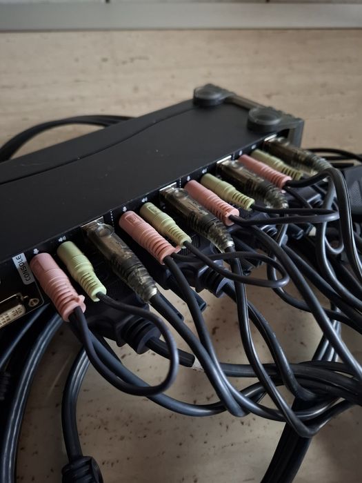 Switch ATEN KVMP, USB, DVI, Audio, 4 porturi