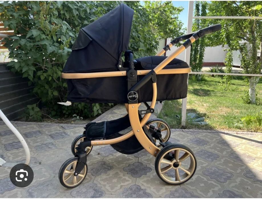 Продам Коляску срочно