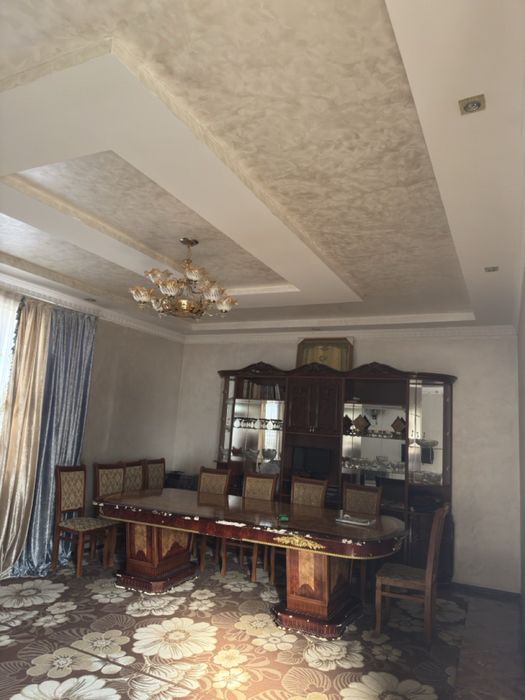 Уй ховли сотилади уч кахрамонда постка якин срочна сотилади