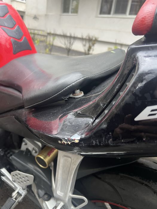 Honda CBR 600 RR pc37 an 2003