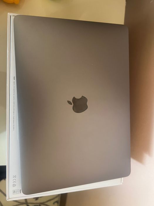 Macbook air 256/8 90%  ideal