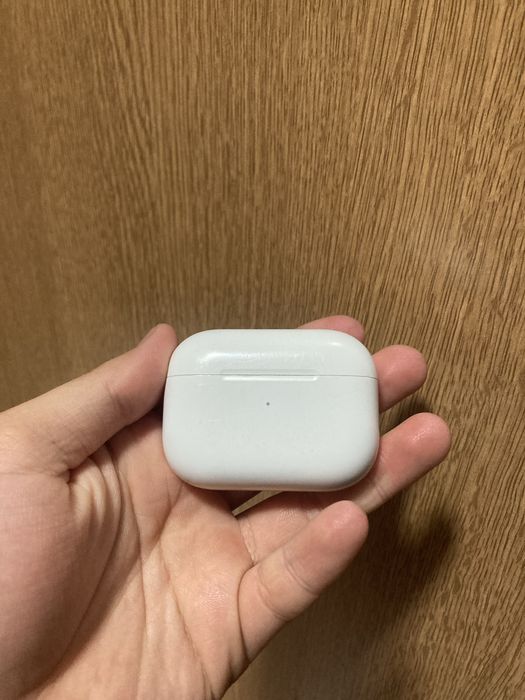 Iphone se 2020 air pods pro 1