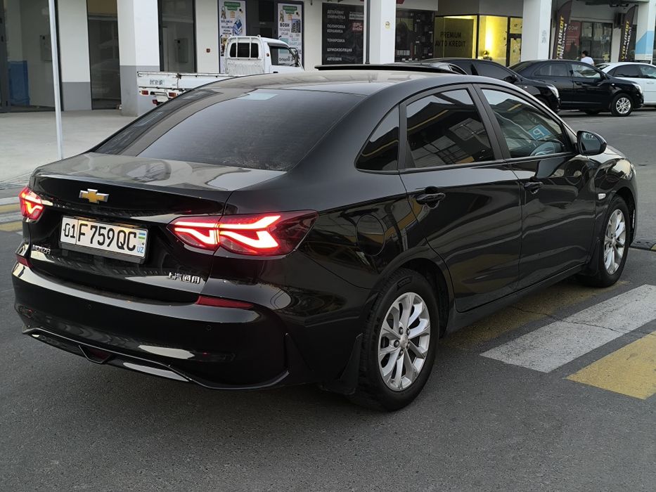 Monza 1,5L Atmosferniy Qora Kraska Toza Avto Kredit 1 kunda Passportga