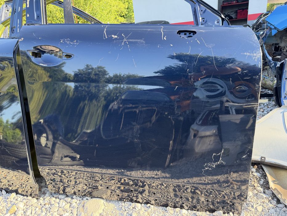 Врата Mazda CX-60 2022 год.-