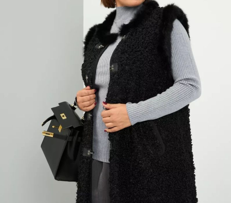 Продам жилет длинный