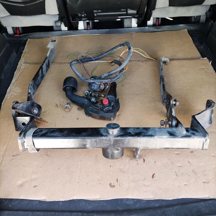 Теглич за Пежо 807; С-8; Ланчия- Федра; Фиат