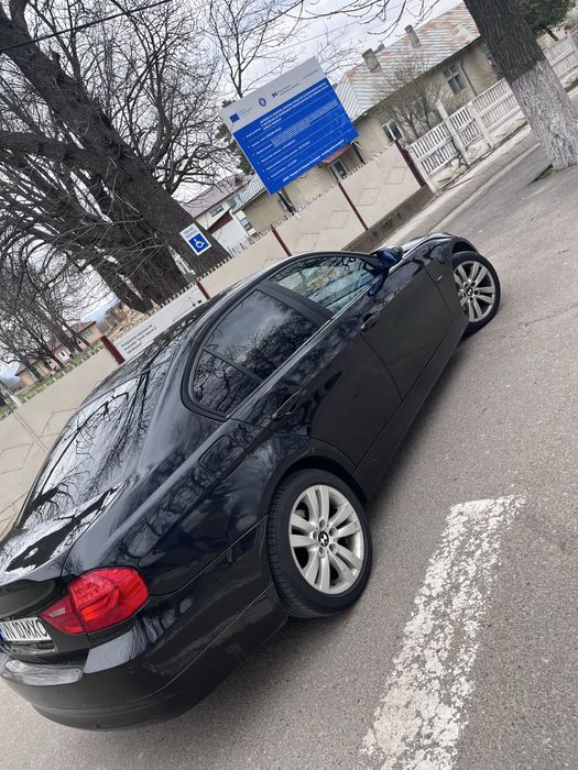 BMW E90 320 d.