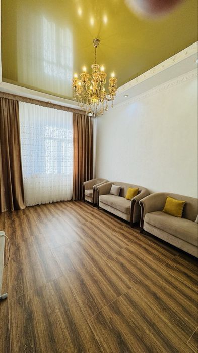 Продается дом 2 этажа в Мирзо Улугбекском районе махаля Заковат
