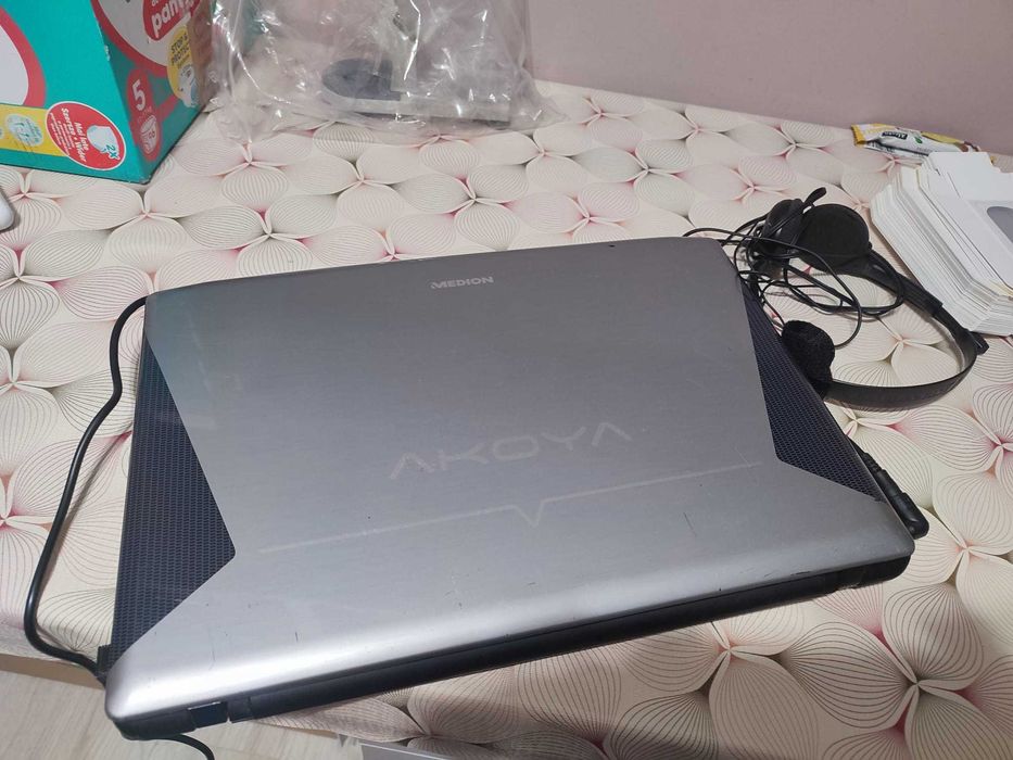 Laptop Medion Akoya Procesor-i3