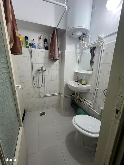 TIGLINA1 garsoniera mobilat utilat 1200 lei