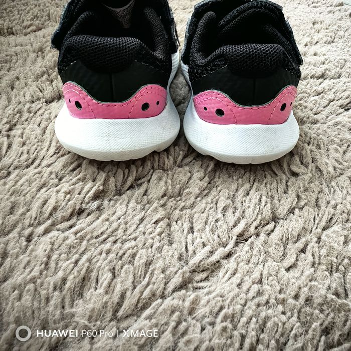 Adidași under armour fete mărimea 21