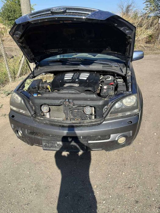 KIA Sorento  2.5 D на части само