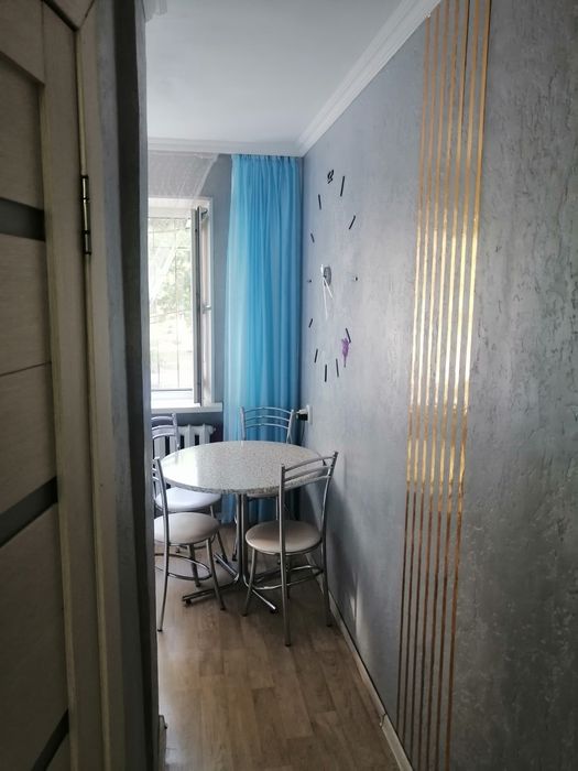 Посуточно. 14-й м-он. 15000