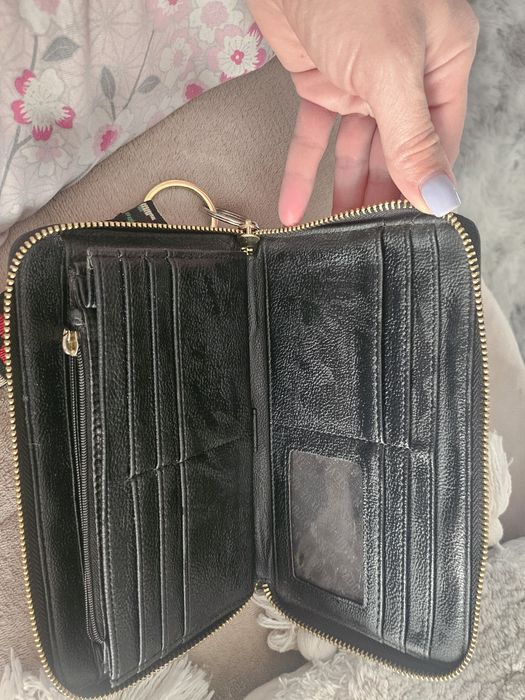 Портофейл от естествена кожа STEVE MADDEN