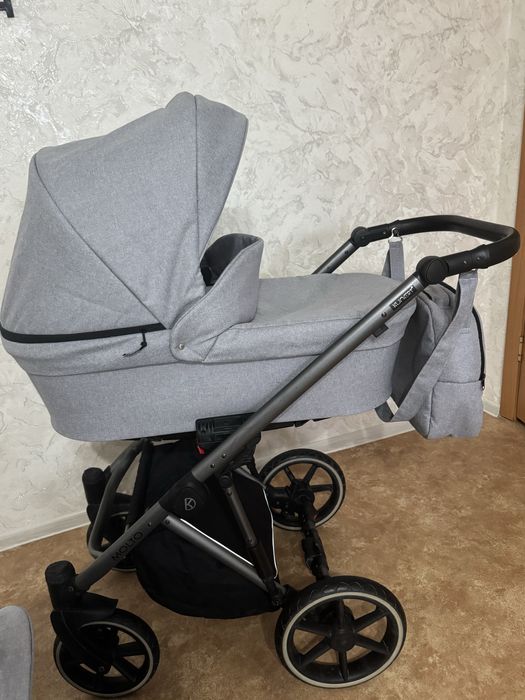 Продам коляску ,Польская