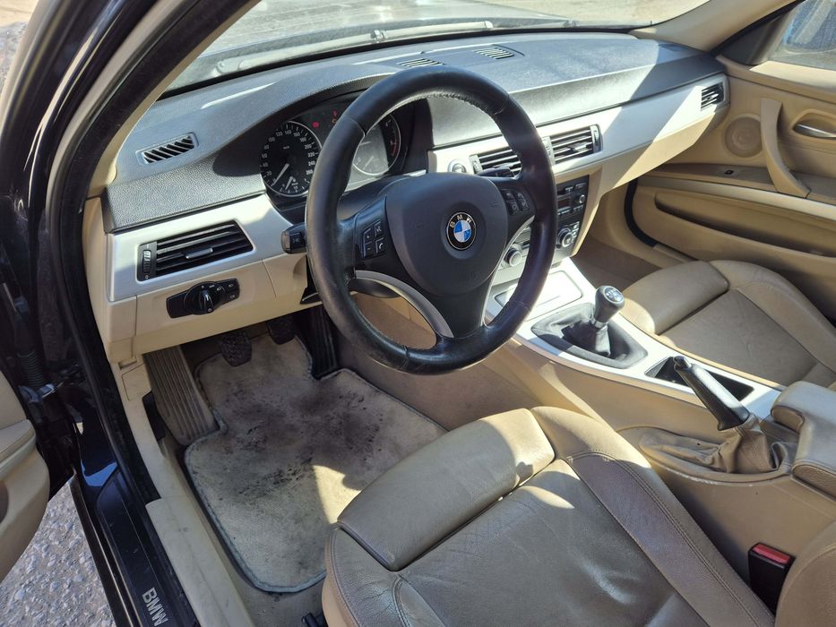 BMW E91 320D 163кс ксенон панорама ръчка комби НА ЧАСТИ!