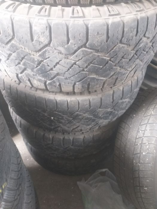 Продам шины 4 шт 265/65r17 за 50.000тг без оных на безкамерках