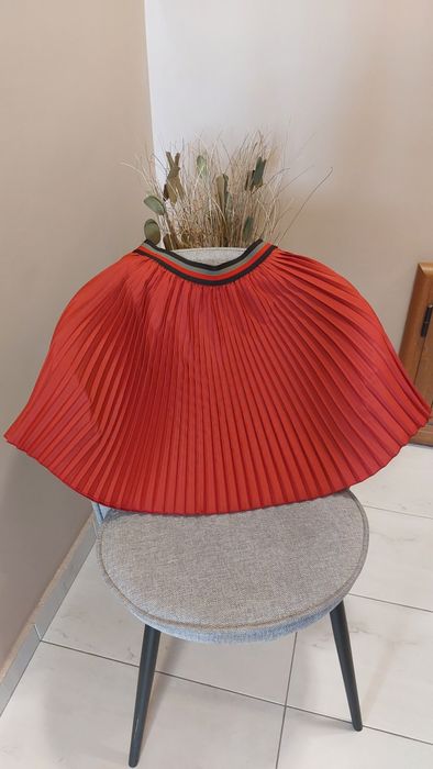 Пола плисе на Indigo