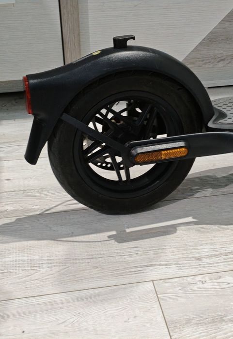 Електрическа тротинетка Segway-Ninebot F40 - В Отлично състояние