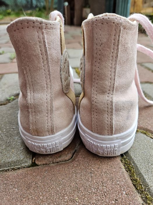 Teniși Converse roz