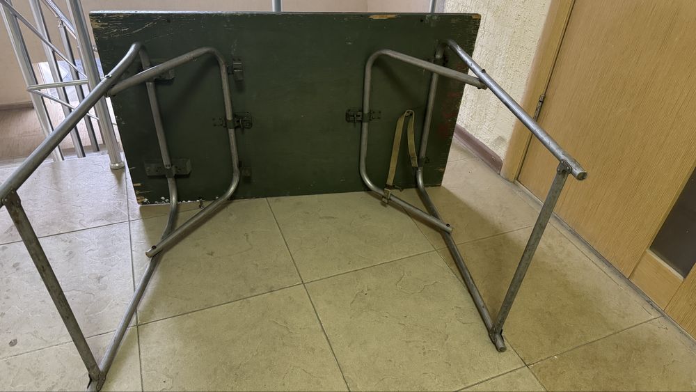 Продам военный стол