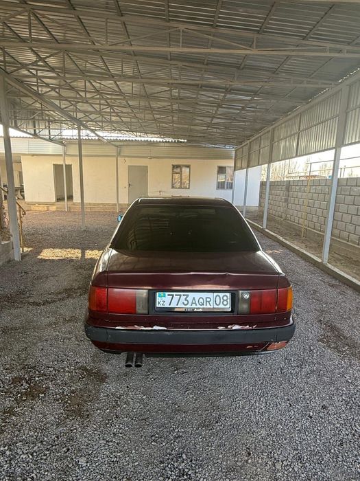 Ауди 100 С4 машина продам