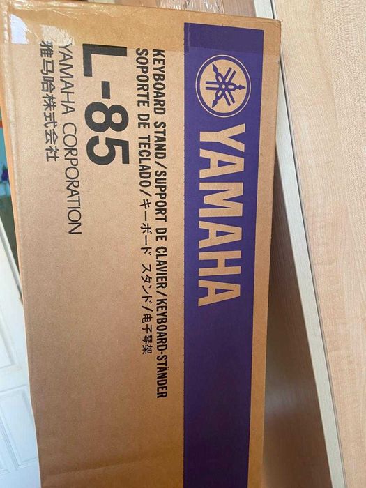 Синтезатор  Yamaha