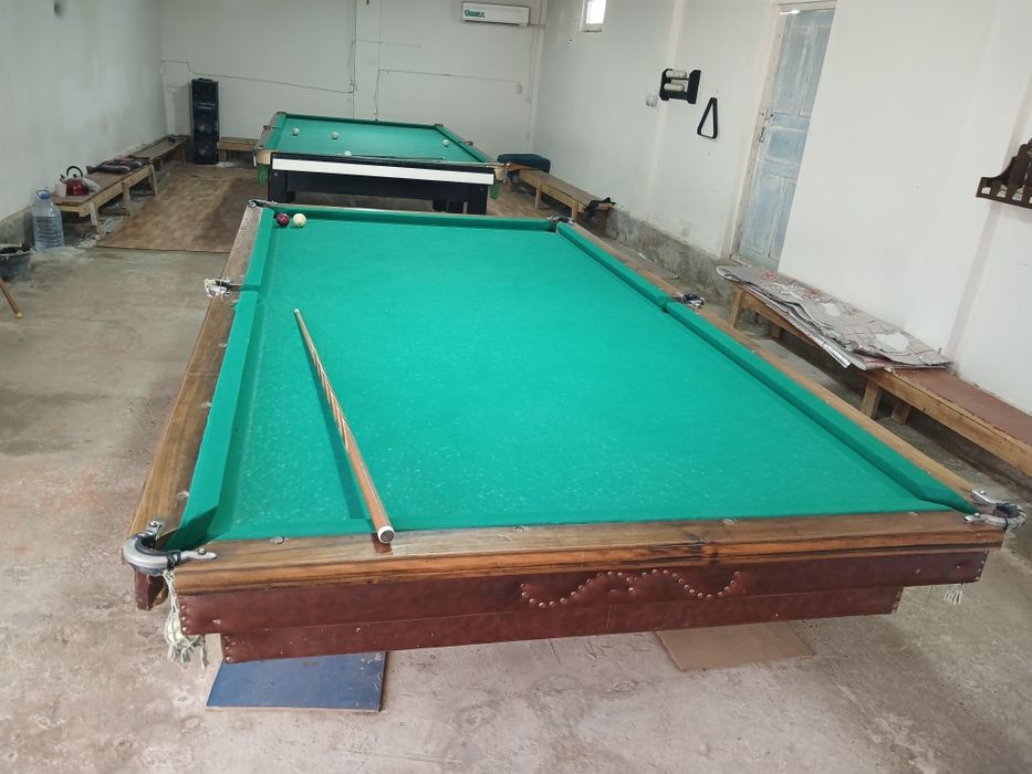 Бильярдни стол яхши холатда 2 та доска
