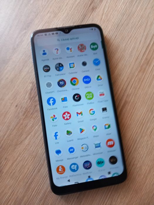 Smartfon la 250 lei