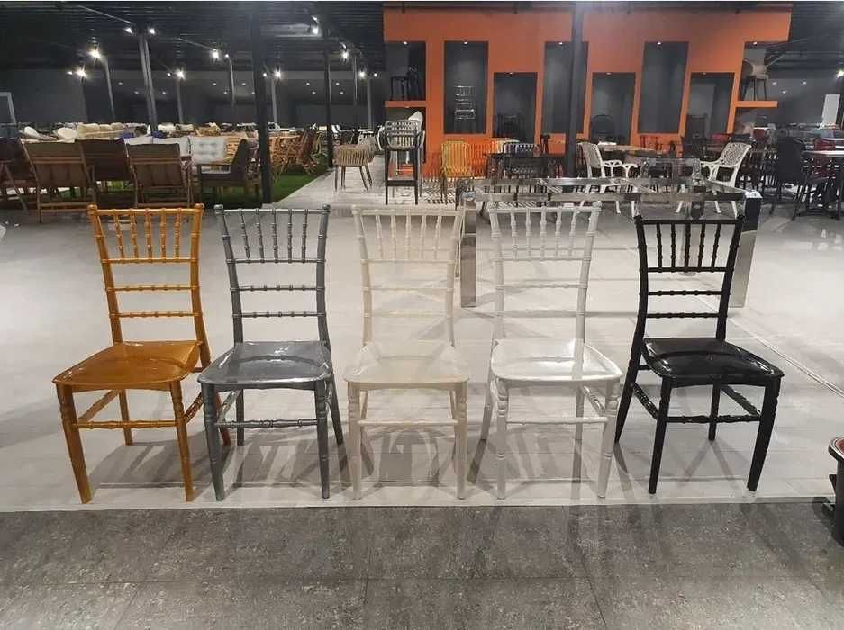 Сватбени столове и маси за градина и закрити помещения различни модели