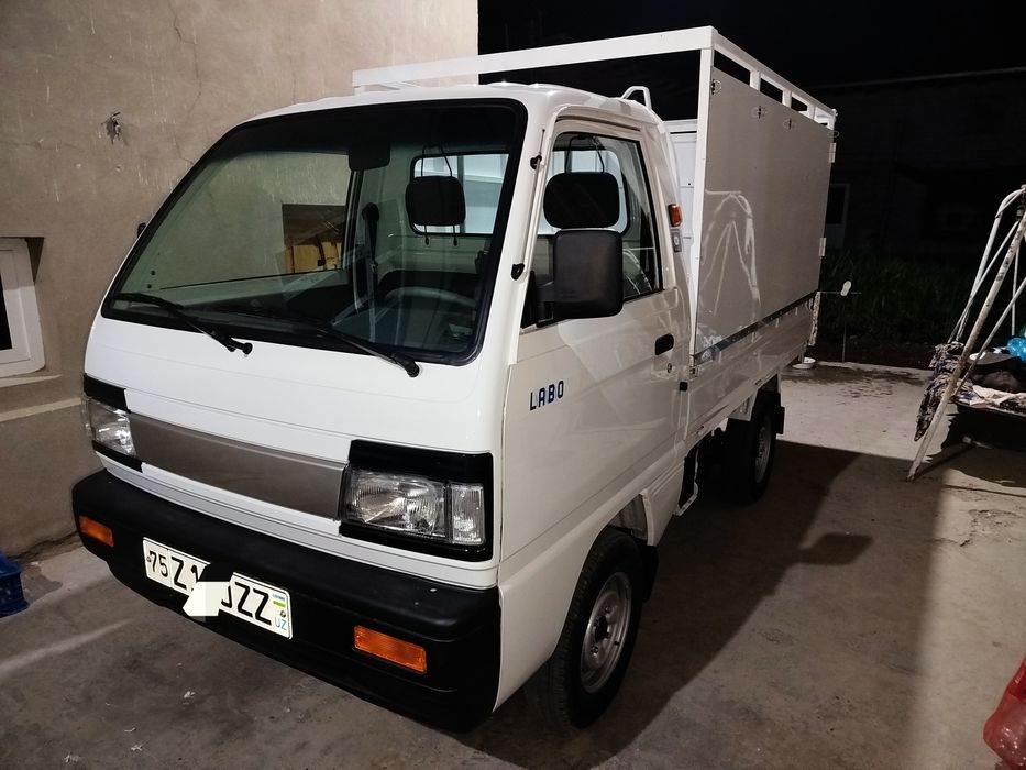 Yangi Labo sotiladi 900 km yurgan 1-oy oldin salondan chiqan