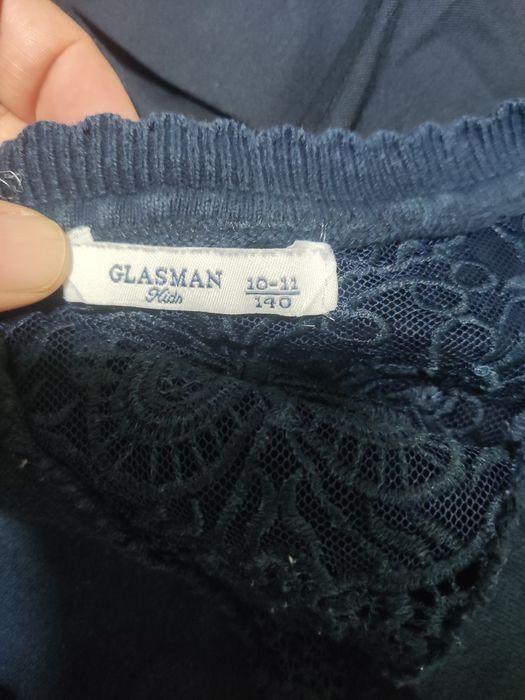 Форма на девочку комплектом за все 1000