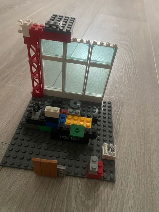 Set police incomplet