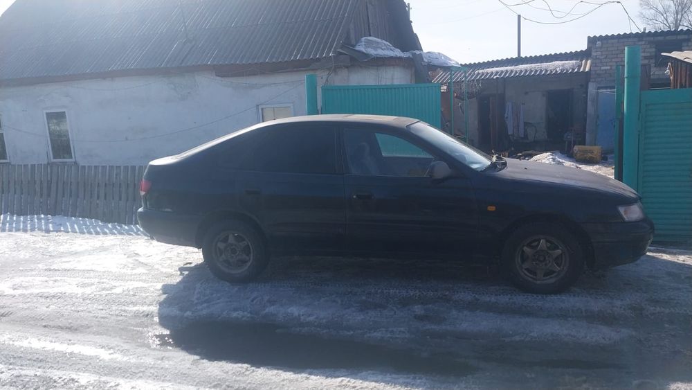 Продам машину   .