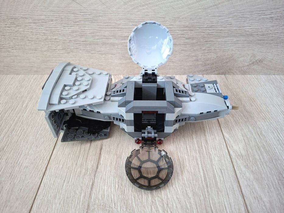 Продавам комплект Лего Star Wars(75082),(75073),(30276)