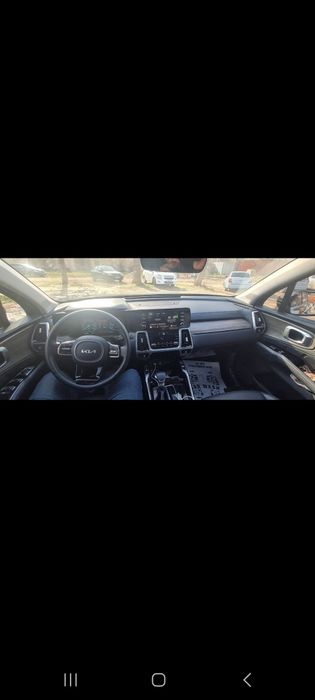 Kia Sorento sotiladi