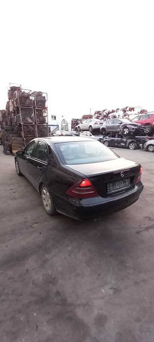 Mercedes C W203 Dezmembrez/Dezmembram