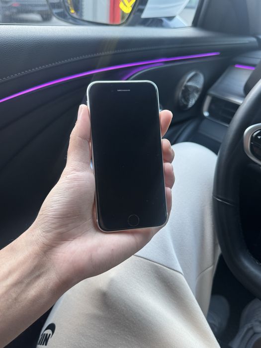Iphone se 2 128GB 75%