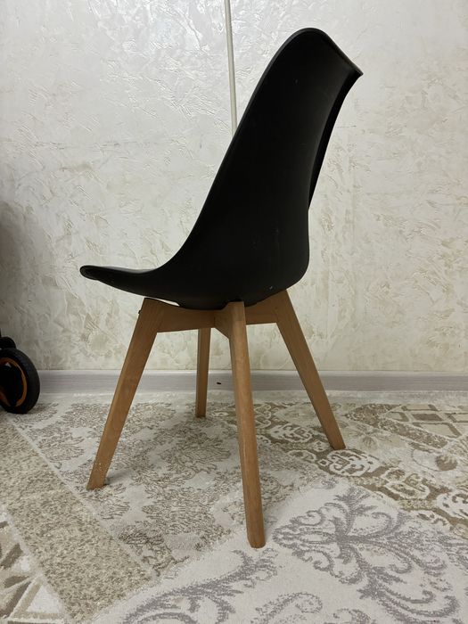 Кухонные стулья кол-во 4