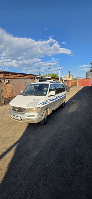 Продам nissan largo