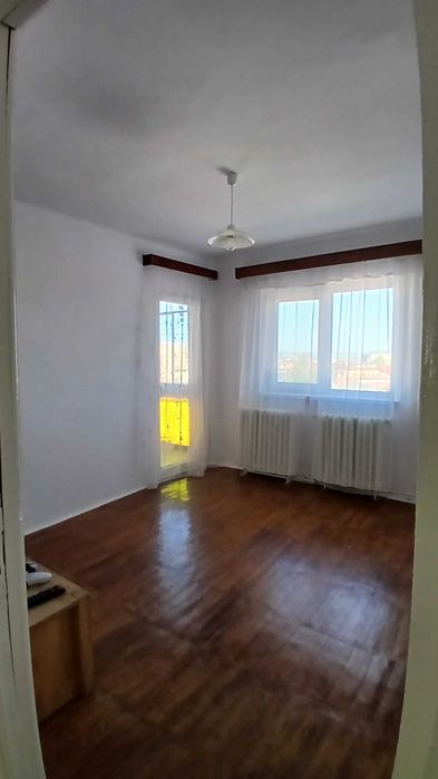 Apartament 3 camere Centru