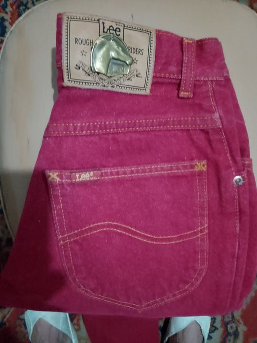 Продам джинсы Lee