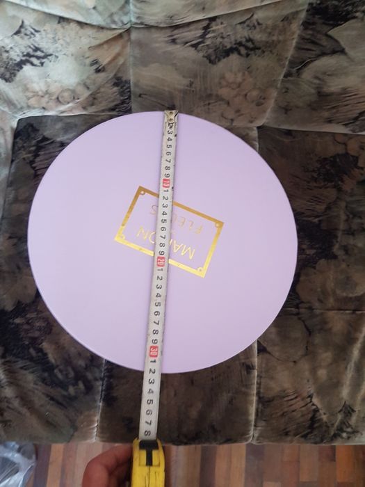 Подарочная  коробка. Б/у