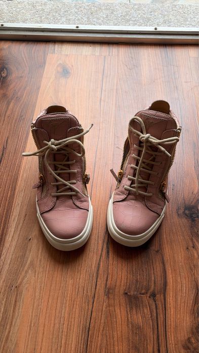 Giuseppe Zanotti papuci sneakers femeie