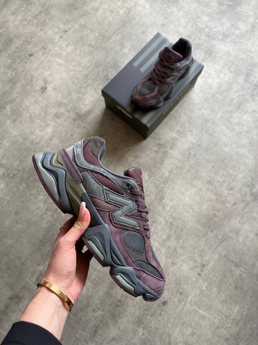 Отново New Balance 9060 "Truffle"